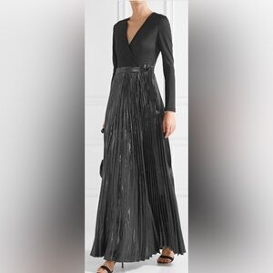 NWT DVF Heavyn metallic maxi wrap dress US2